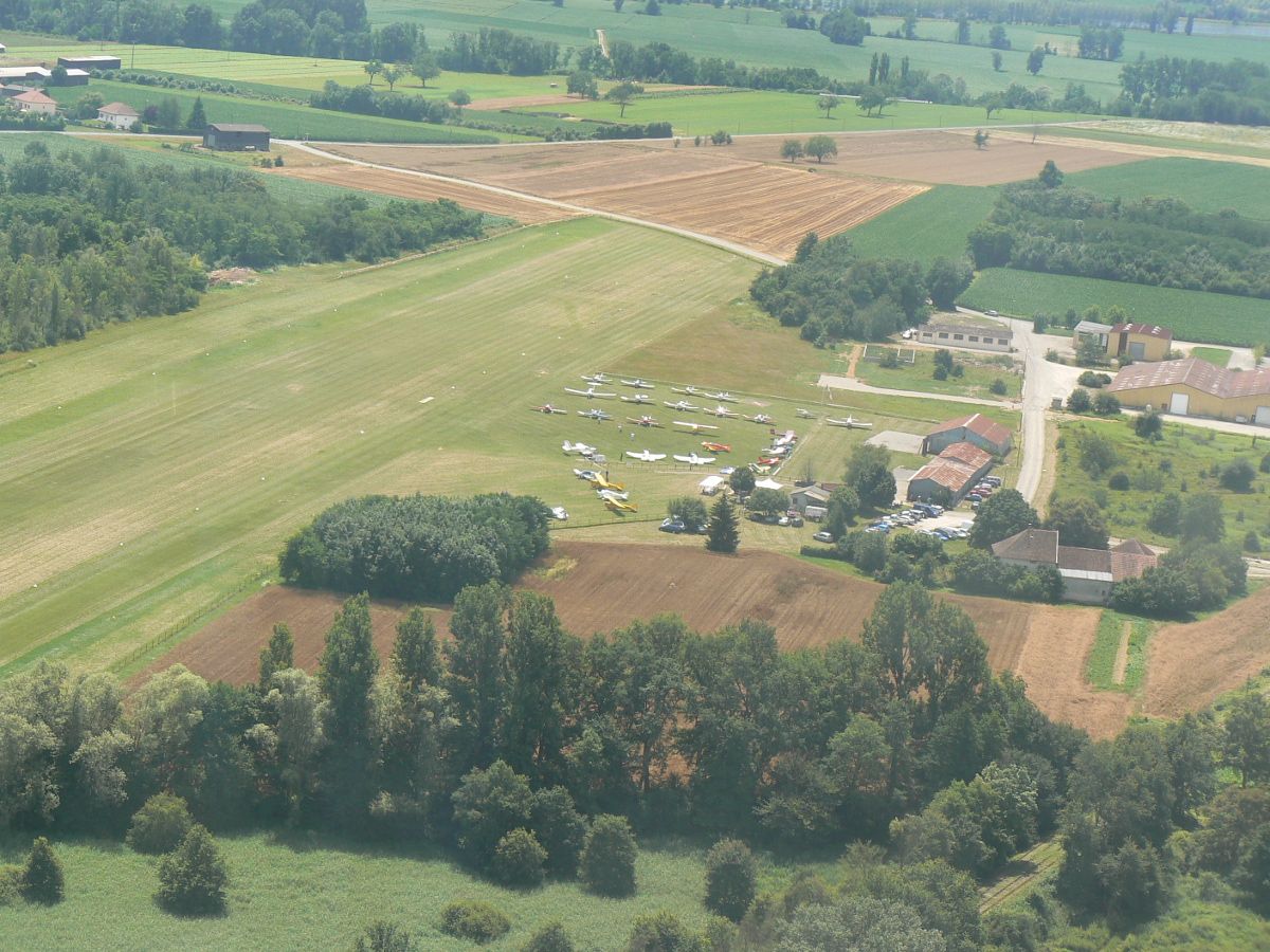 Airfield_Belley - Peyrieu
