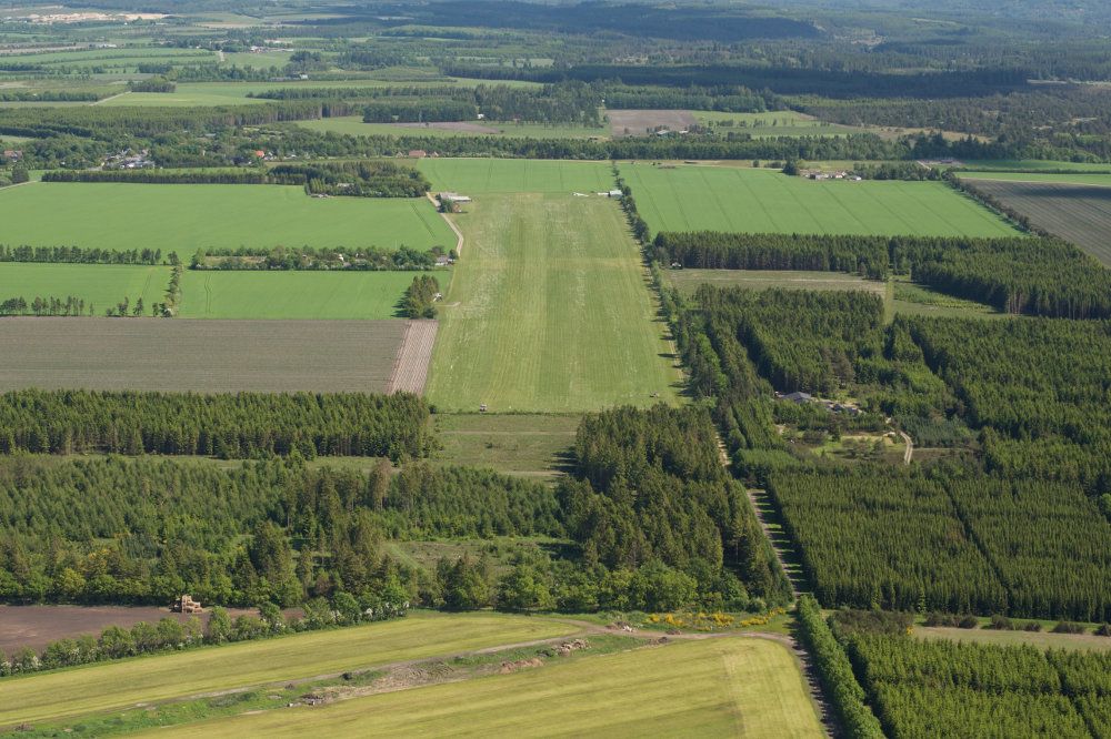 christianshede_airfield