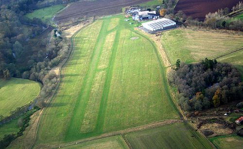 strathallan_airfield